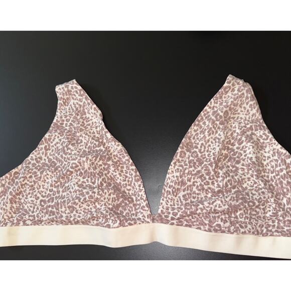 Old Navy Bra Women's size 4X Adjustable Cream/beige Cheetah print No padding NEW - Picture 1 of 4